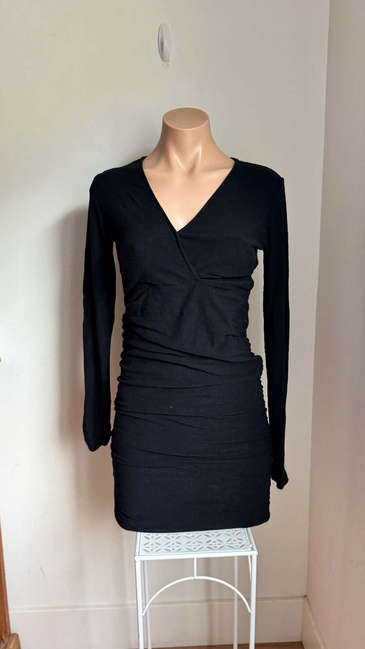 James Perse Long Sleeve Mini Dress Size 2 Black Ruched Wrap V-Neck